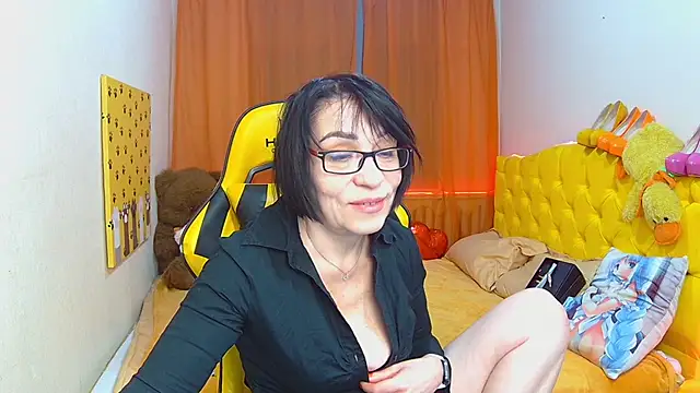 Snapshot of SandraHormas chatting on February 20, 2025, 4:57 pm SandraHormas online show from February 20, 2025, 4:57 pm