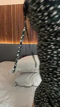 EmiilyAdams  online show from February 26, 2026, 9:14 pm