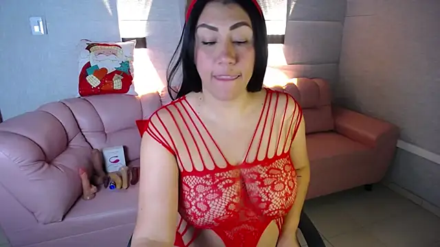 Lunna boobs online show from December 11, 2024, 4:18 am