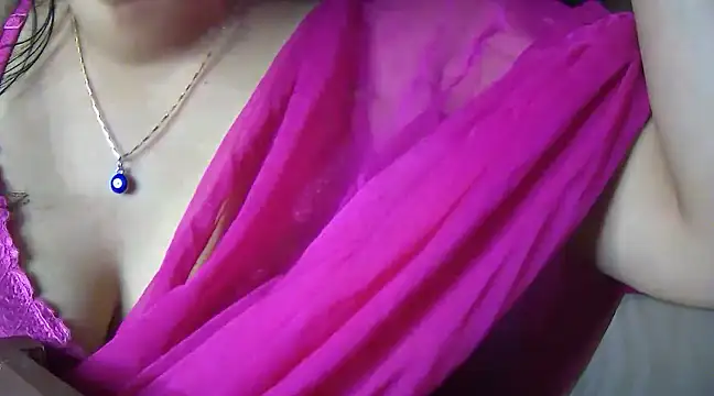 LOVERIAKOL online show from January 22, 2025, 5:28 pm