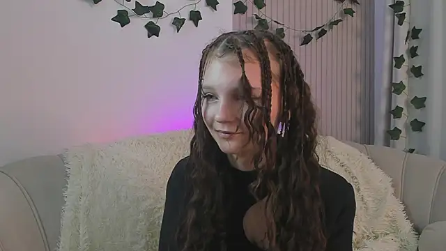 CindyGarrison online show from January 17, 2025, 3:12 am