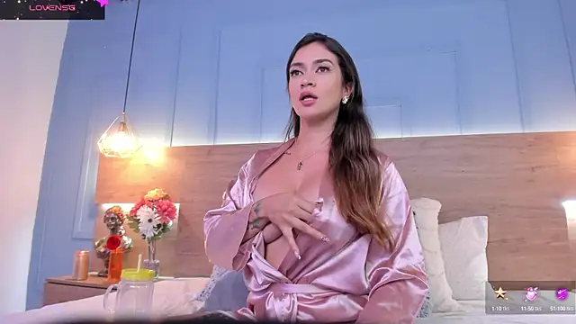 Snapshot of Victoria_romanox chatting on January 27, 2025, 9:33 pm Victoria romanox online show from January 27, 2025, 9:33 pm