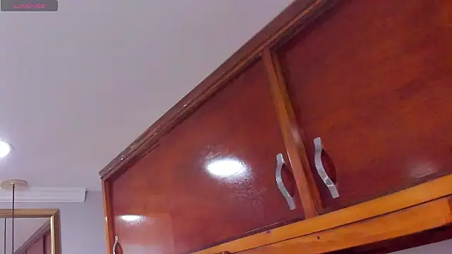 Snapshot of Emma-Conti chatting on December 27, 2024, 12:01 pm Emma-Conti online show from December 27, 2024, 12:01 pm