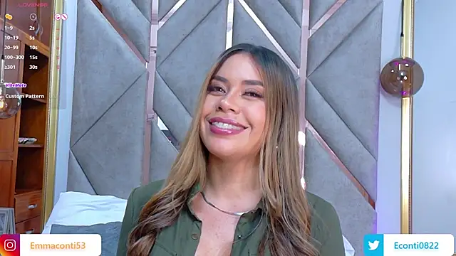 Snapshot of Emma-Conti chatting on February 22, 2025, 7:25 pm Emma-Conti online show from February 22, 2025, 7:25 pm