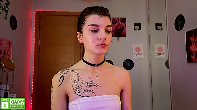 Snapshot of Bunny_ShyGirl chatting on January 15, 2025, 7:05 am Bunny ShyGirl online show from January 15, 2025, 7:05 am