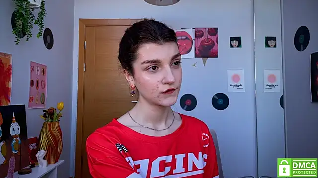 Snapshot of Bunny_ShyGirl chatting on March 17, 2025, 6:18 am Bunny ShyGirl online show from March 17, 2025, 6:18 am