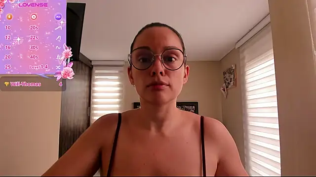 anabel 025 online show from June 9, 2026, 3:01 pm