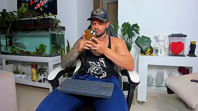 Johnnygrayson1 online show from November 5, 2025, 11:16 pm