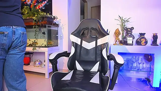 Johnnygrayson1 online show from February 4, 2026, 11:31 pm