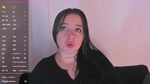 Snapshot of Sabrina_Lennox chatting on October 12, 2025, 4:33 am Sabrina Lennox online show from October 12, 2025, 4:33 am