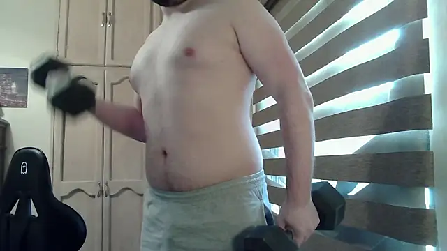 Himbo fox online show from April 30, 2026, 8:15 pm
