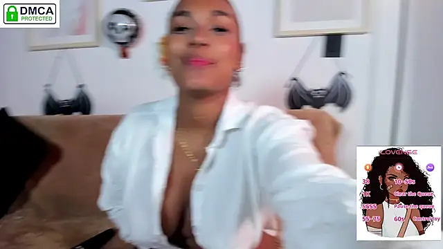 aleja montiel   online show from October 3, 2025, 4:15 pm