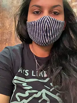 Snapshot of HaaniKaur chatting on March 4, 2025, 7:51 am HaaniKaur online show from March 4, 2025, 7:51 am