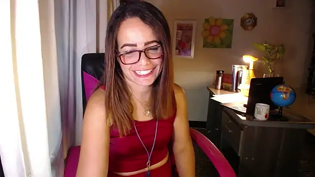 danielle rose 1 online show from June 9, 2026, 2:06 pm