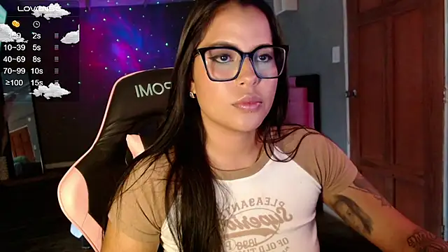 alexa kei online show from December 3, 2025, 6:39 pm