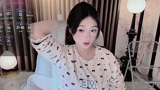 Yaikun0-0 online show from November 14, 2025, 1:37 am