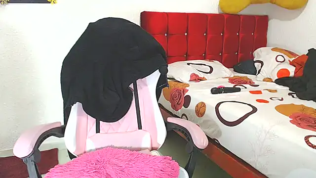 Snapshot of SweetAlmaa chatting on January 16, 2025, 4:07 pm SweetAlmaa online show from January 16, 2025, 4:07 pm
