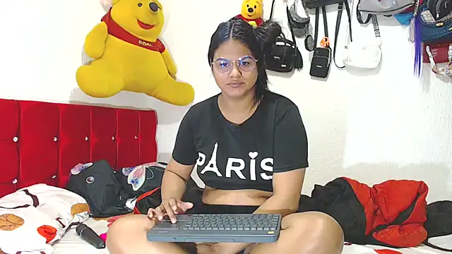 Snapshot of SweetAlmaa chatting on January 22, 2025, 9:46 am SweetAlmaa online show from January 22, 2025, 9:46 am