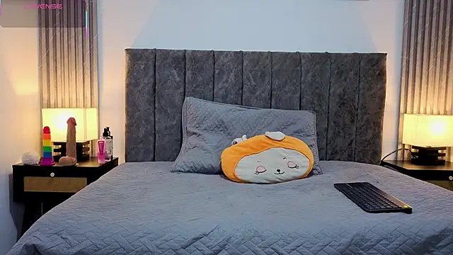 Ema Stone65 online show from February 18, 2026, 6:59 pm