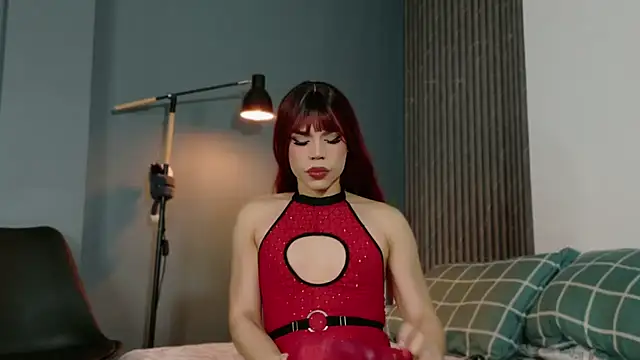 LucyGiraldo online show from September 19, 2025, 11:38 pm