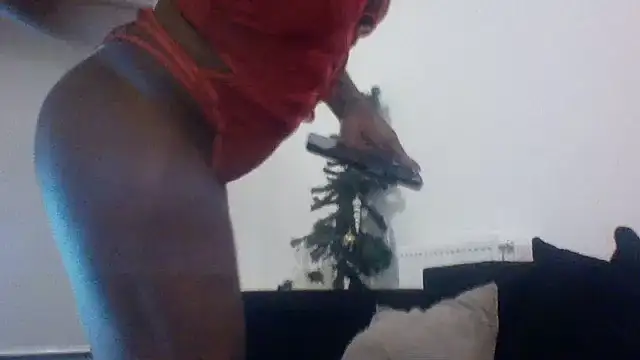 Cinderella Jewels  online show from November 29, 2025, 10:57 pm