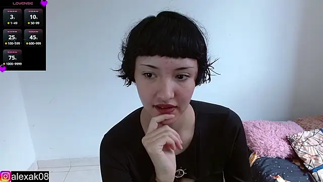 alexaa08 online show from February 15, 2025, 4:56 pm
