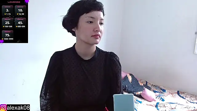 alexaa08 online show from February 27, 2025, 4:21 pm