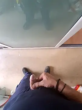 Snapshot of voupap6310 chatting on October 1, 2025, 9:59 am voupap6310 online show from October 1, 2025, 9:59 am