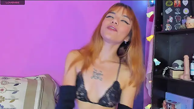 kittyzenn online show from January 7, 2025, 4:48 pm