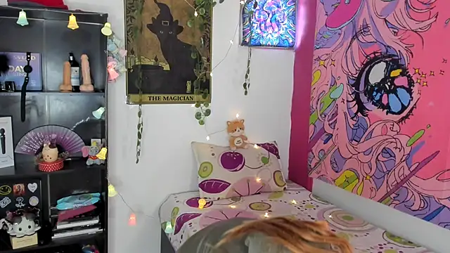 kittyzenn online show from March 14, 2025, 4:09 pm