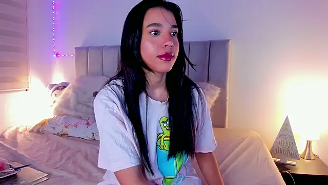 Snapshot of DanielaSaenz0 chatting on December 22, 2024, 4:50 am DanielaSaenz0 online show from December 22, 2024, 4:50 am