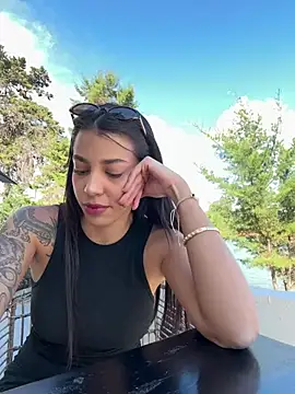 Snapshot of DanielaSaenz0 chatting on January 26, 2025, 8:23 pm DanielaSaenz0 online show from January 26, 2025, 8:23 pm