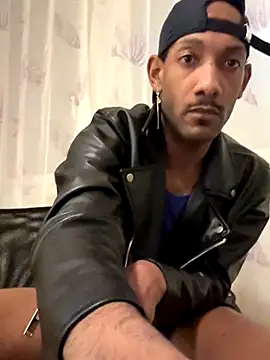 Snapshot of esteraulxxx chatting on September 23, 2025, 6:11 pm esteraulxxx online show from September 23, 2025, 6:11 pm