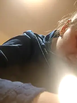 CoddessCrystal online show from March 10, 2026, 7:19 pm