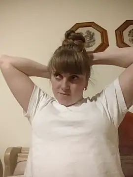 CoddessCrystal online show from March 23, 2026, 7:07 pm