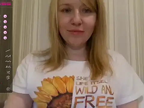 Snapshot of urbadkitty chatting on December 15, 2024, 12:06 pm urbadkitty online show from December 15, 2024, 12:06 pm