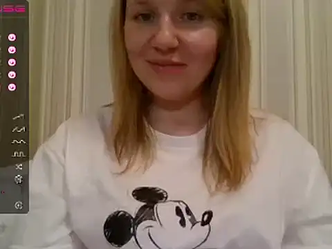 Snapshot of urbadkitty chatting on January 23, 2025, 4:04 pm urbadkitty online show from January 23, 2025, 4:04 pm