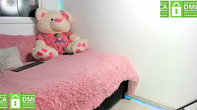 Sarah paul online show from February 11, 2025, 7:48 pm