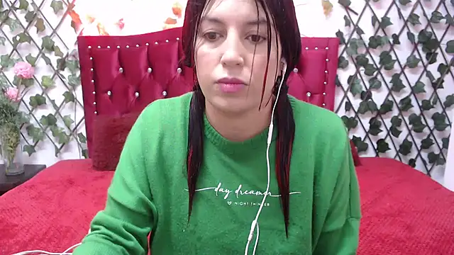 Melani cute02 online show from February 18, 2025, 8:25 pm