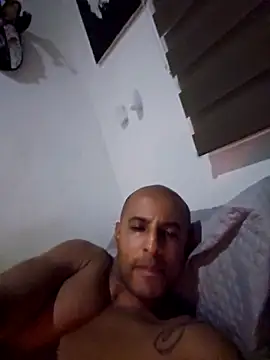 Snapshot of Binhosex2024 chatting on March 22, 2026, 5:33 am Binhosex2024 online show from March 22, 2026, 5:33 am