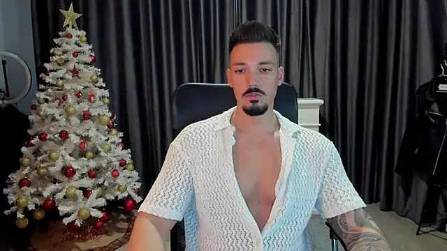 HaydenSpearss online show from December 8, 2024, 7:47 am