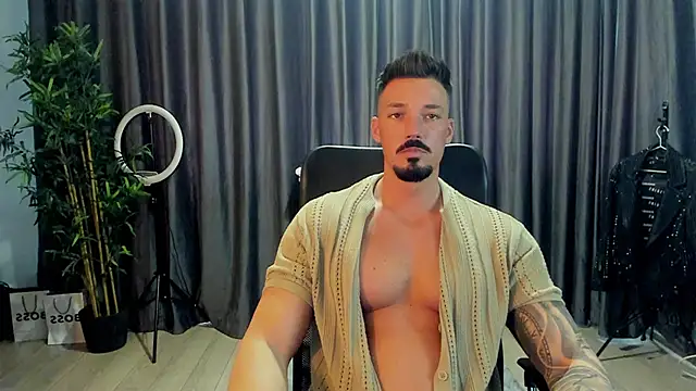 HaydenSpearss online show from March 27, 2026, 1:33 pm