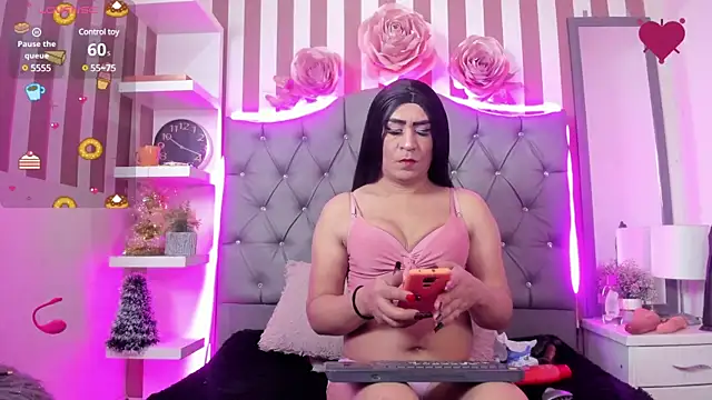 Natasha Hart online show from January 23, 2025, 4:30 am