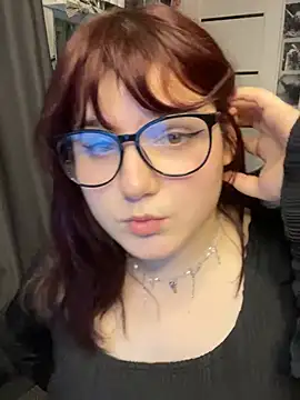 Snapshot of Diasporaaa chatting on February 28, 2025, 10:09 am Diasporaaa online show from February 28, 2025, 10:09 am