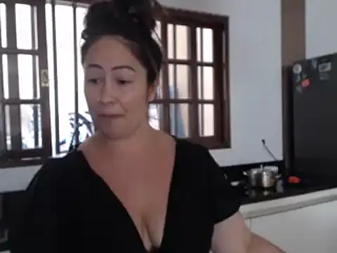 Snapshot of Sarahmonesexy chatting on February 11, 2025, 4:56 pm Sarahmonesexy online show from February 11, 2025, 4:56 pm