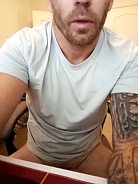 snakecharmer20000 online show from March 15, 2025, 2:23 pm