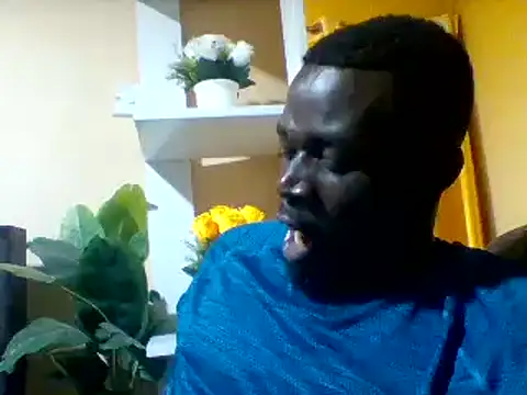 ClinDi online show from October 24, 2025, 2:57 pm