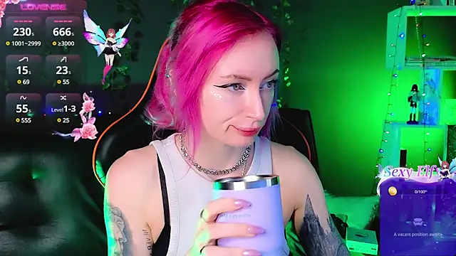  HelenCarter online show from January 13, 2025, 8:37 pm