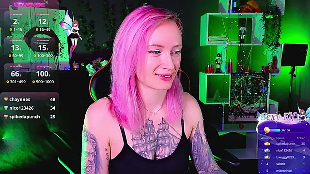  HelenCarter online show from March 9, 2025, 11:46 pm