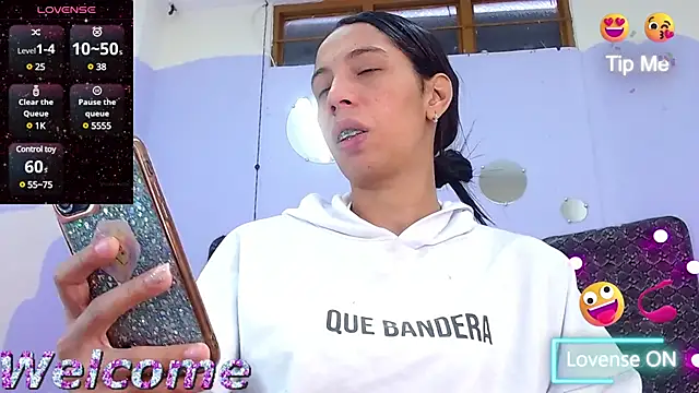 Lina10 online show from January 23, 2025, 7:40 pm